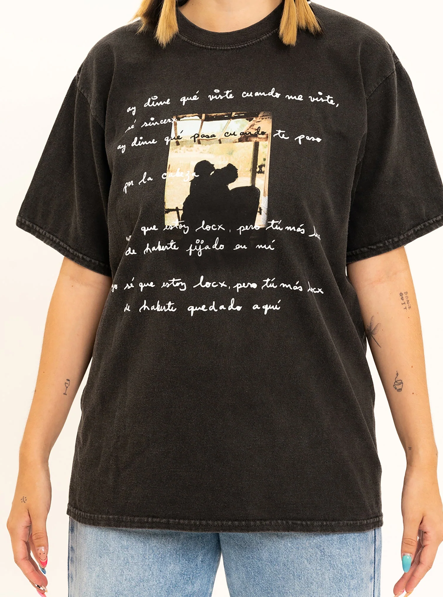 Camilo Y Evaluna Tee - Image 4