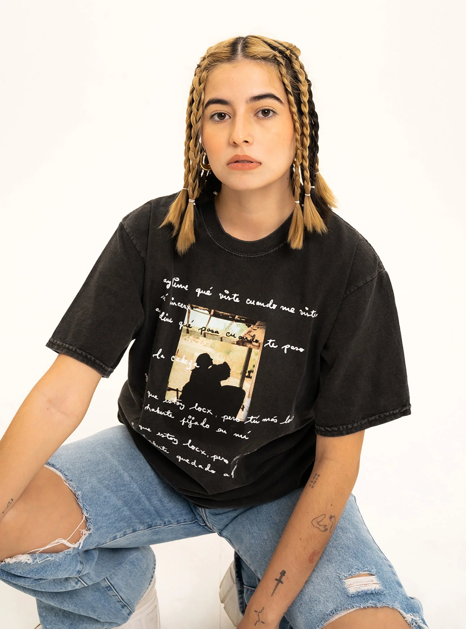 Camilo Y Evaluna Tee - Image 7