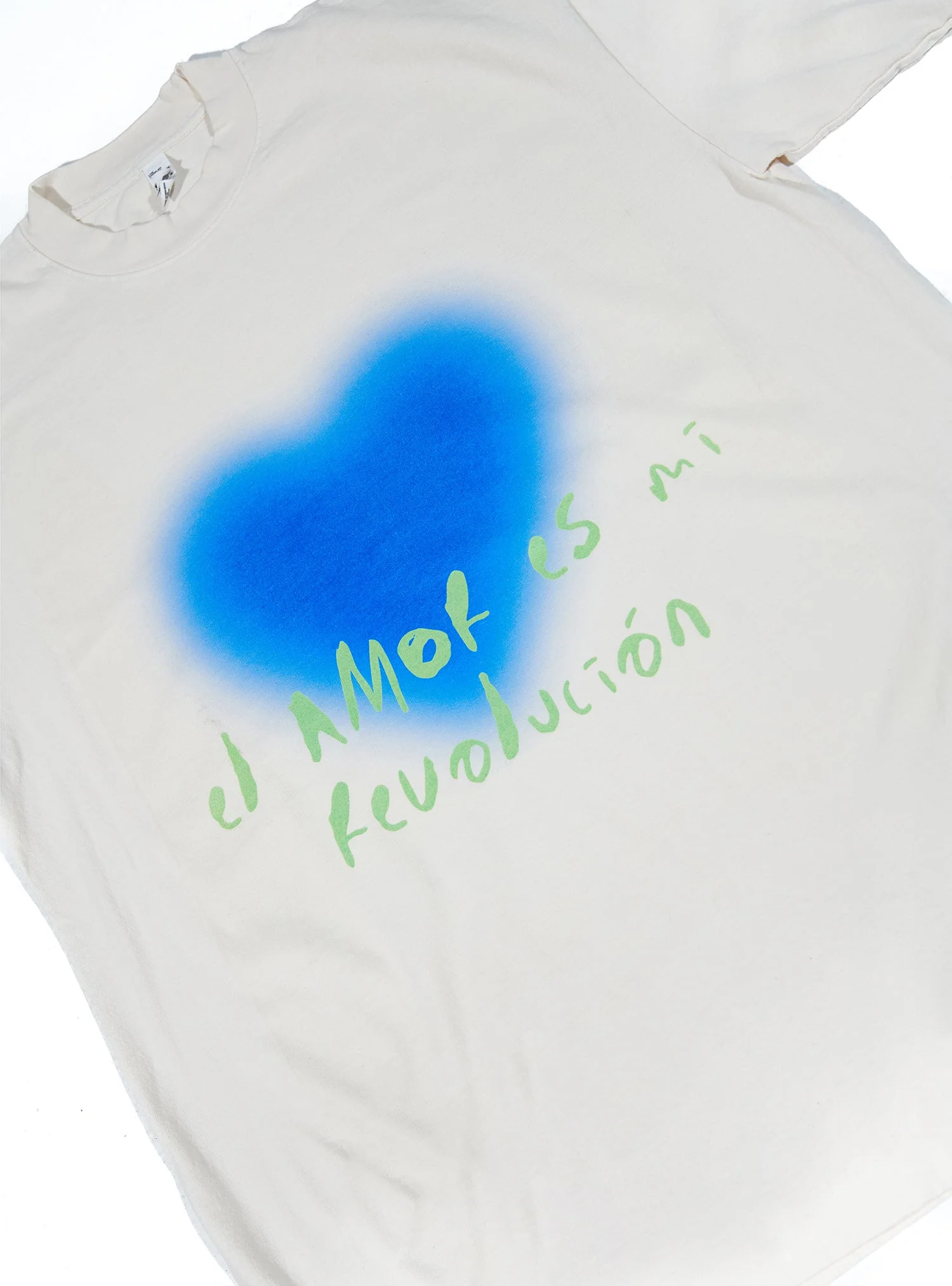 El Amor Tee - Image 11