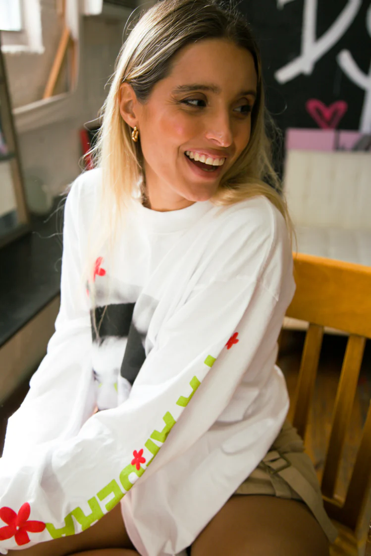 Los Ríos, Los Árboles, El Sol Crewneck - Image 11