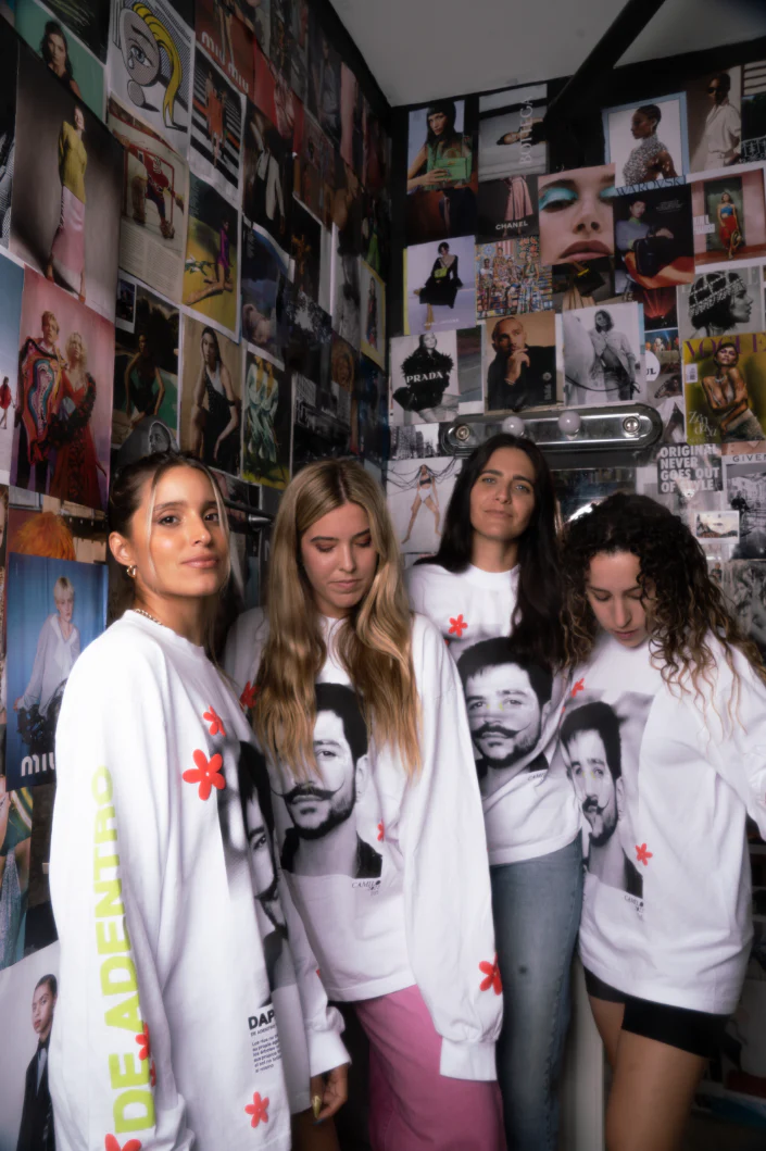 Los Ríos, Los Árboles, El Sol Crewneck - Image 25