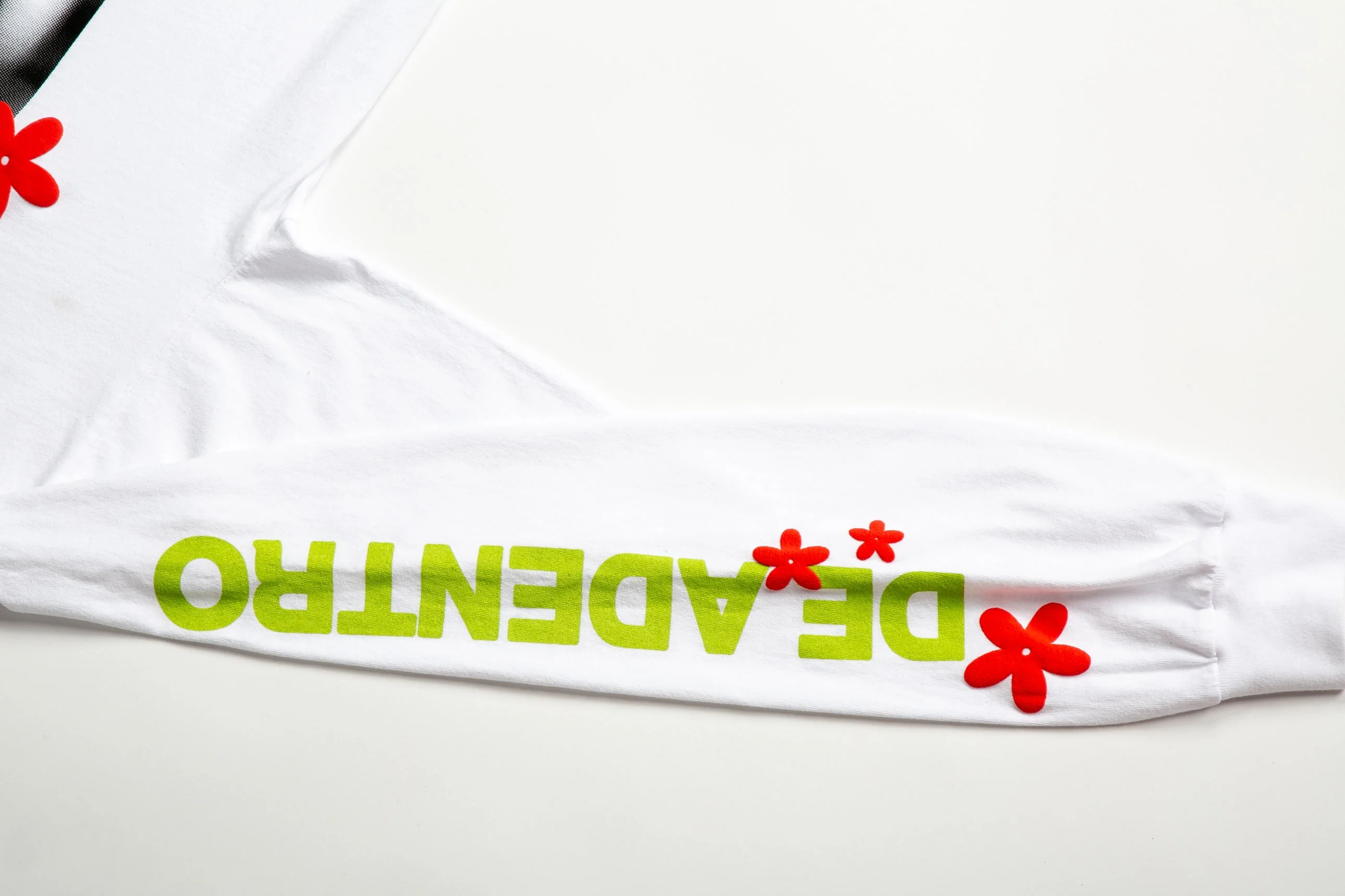 Los Ríos, Los Árboles, El Sol Crewneck - Image 36