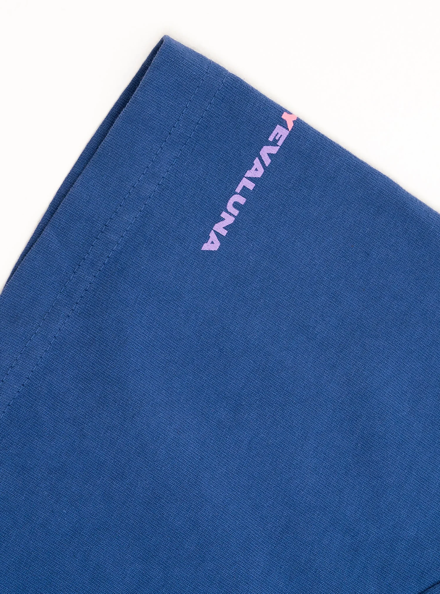 Café Con Pan T-Shirt - Image 19