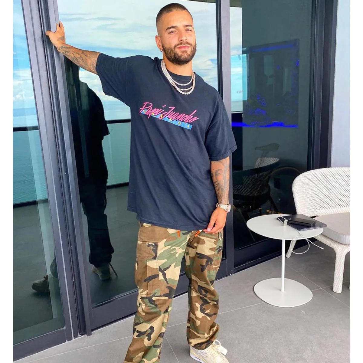 Maluma - Papi Juancho Black Tee - Image 3